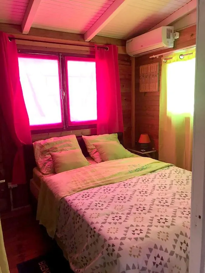 Bungalow Charmant A Trois-Rivieres Avec Piscine Privee Guadeloupe